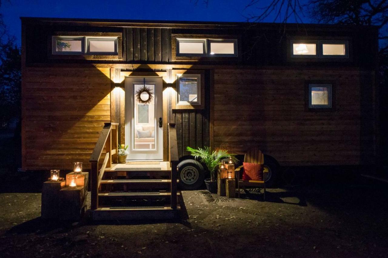 فيلا Montana Escape Elegant Tiny House In Waco Near Magnolia المظهر الخارجي الصورة