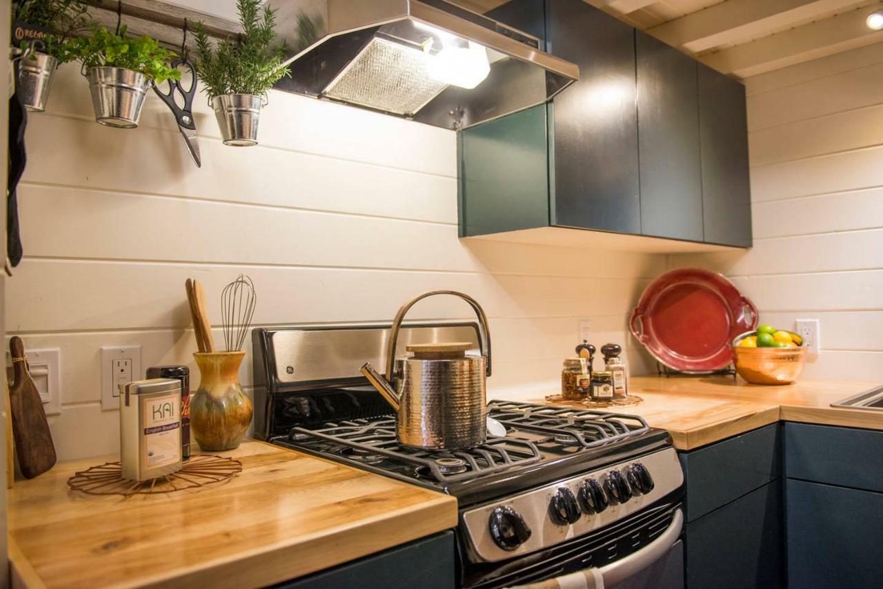 فيلا Montana Escape Elegant Tiny House In Waco Near Magnolia المظهر الخارجي الصورة