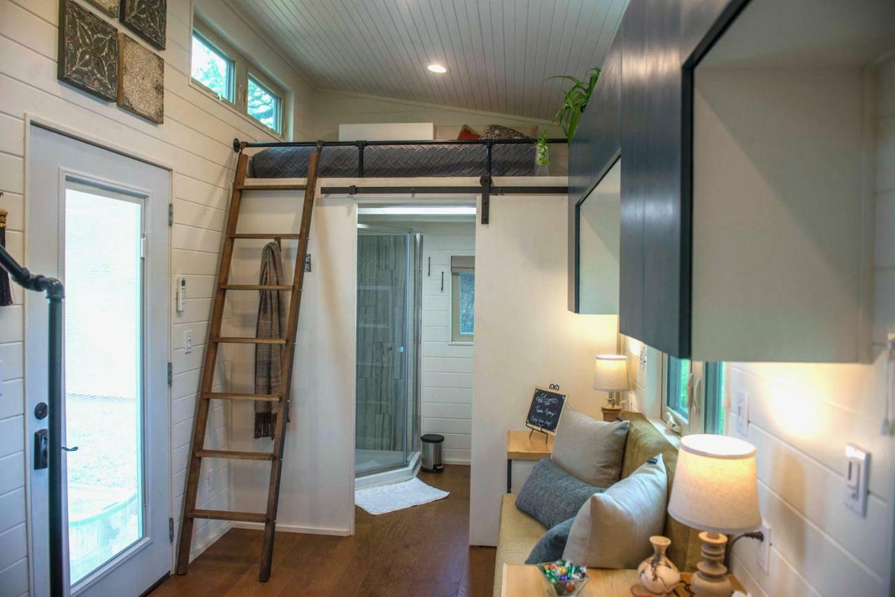 فيلا Montana Escape Elegant Tiny House In Waco Near Magnolia المظهر الخارجي الصورة